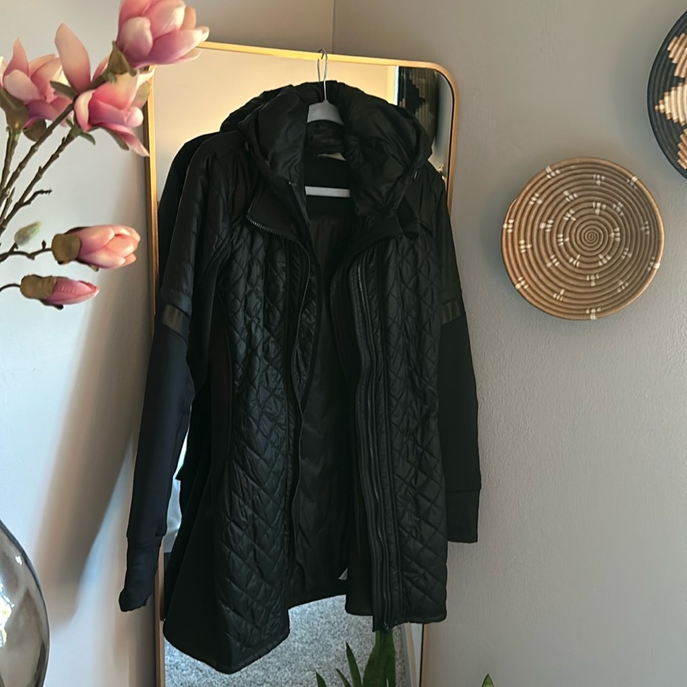 Athleta Rock Springs CYA Jacket/Coat